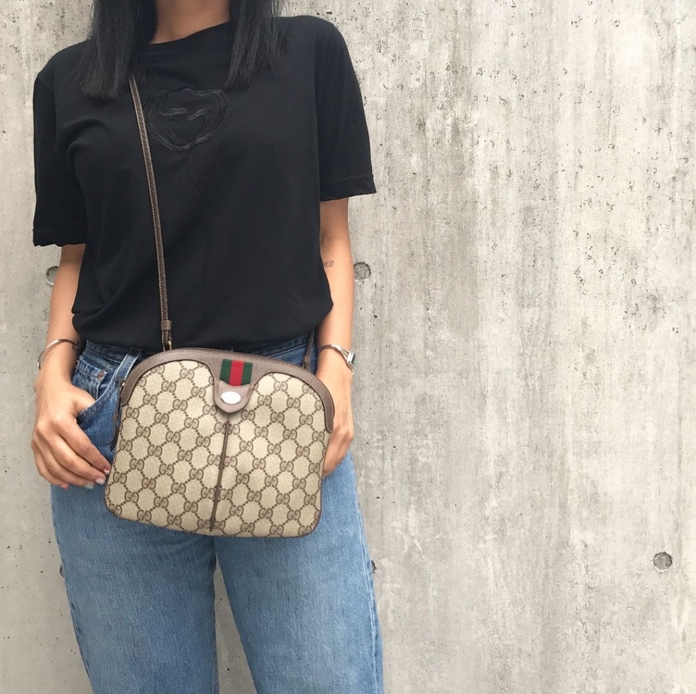 Authentic Vintage Gucci GG Monogram Ophidia Clutch - Picture 1 of 12